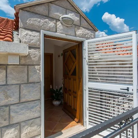 Lägenhet In Port With Sea View Dubrovnik